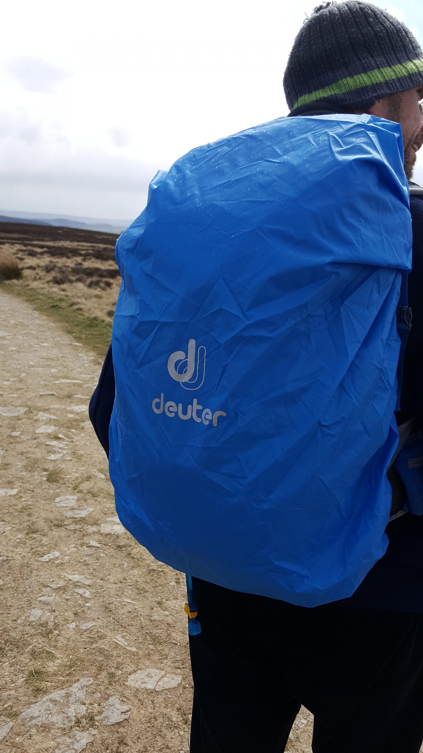 DEUTER HELIUM RUCKSACK REVIEW: IDEAL FOR SHORT DAY TRIPS